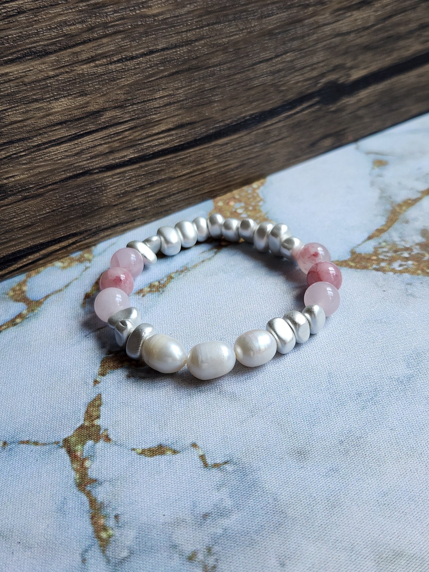 Strawberry Quartz and White Pearl Bracelet