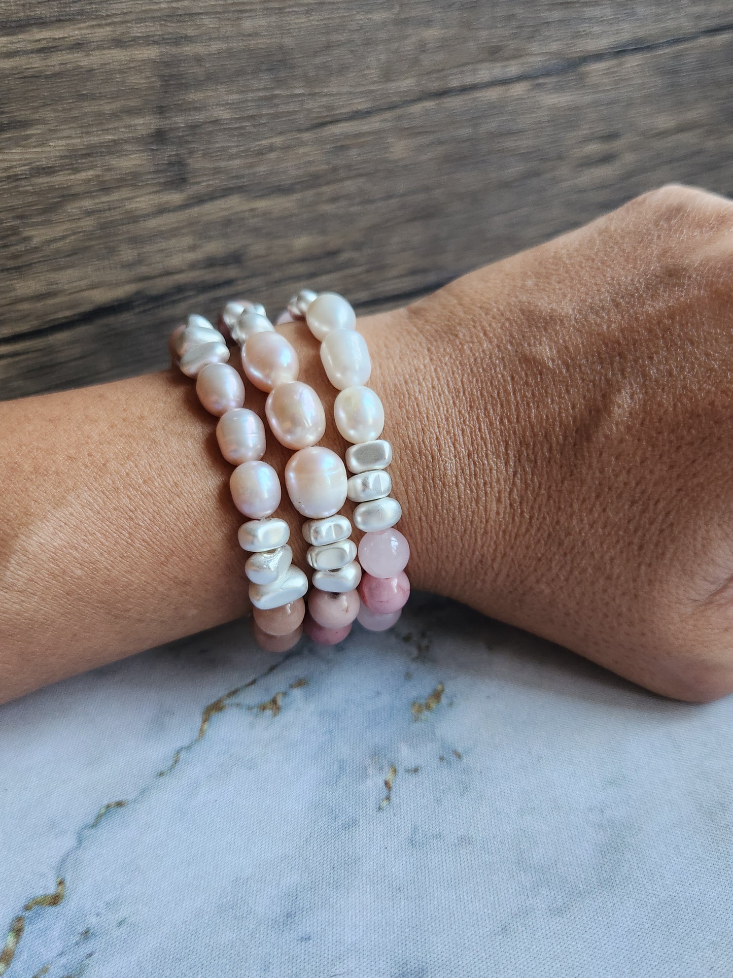 Strawberry Quartz and White Pearl Bracelet