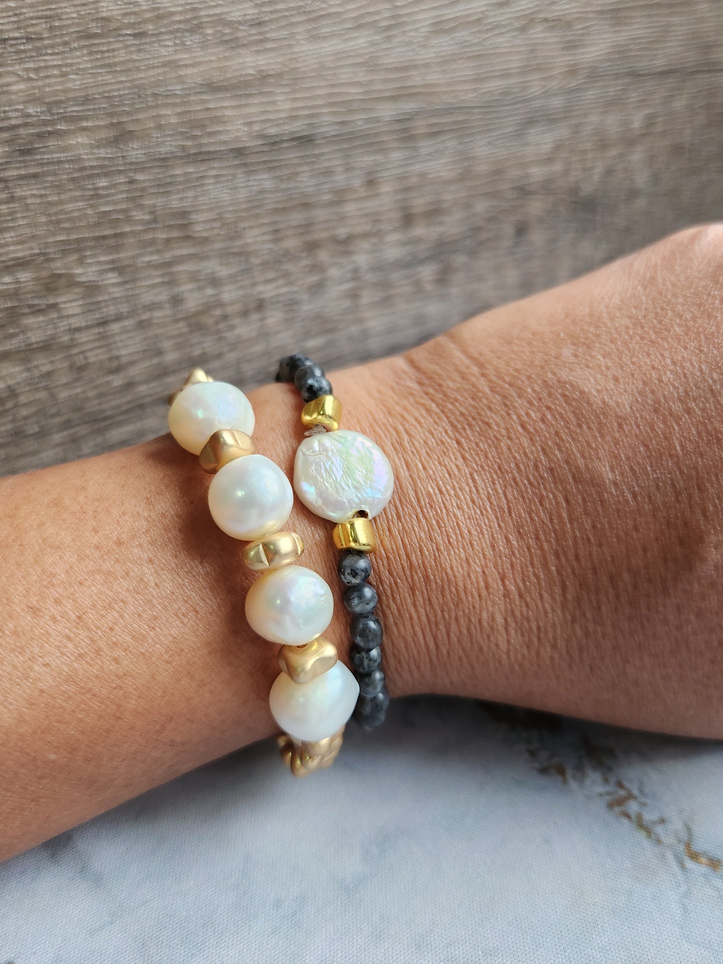 Labradorite and Baroque Pearl Bracelet