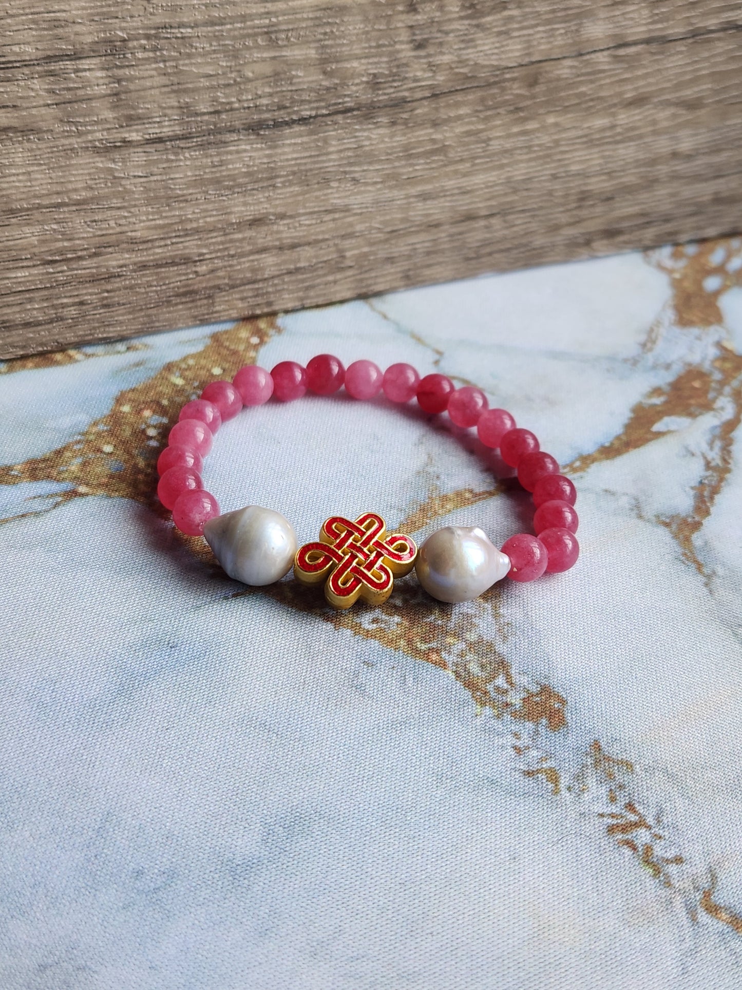Chinese Knot Strawberry Quartz Bracelet
