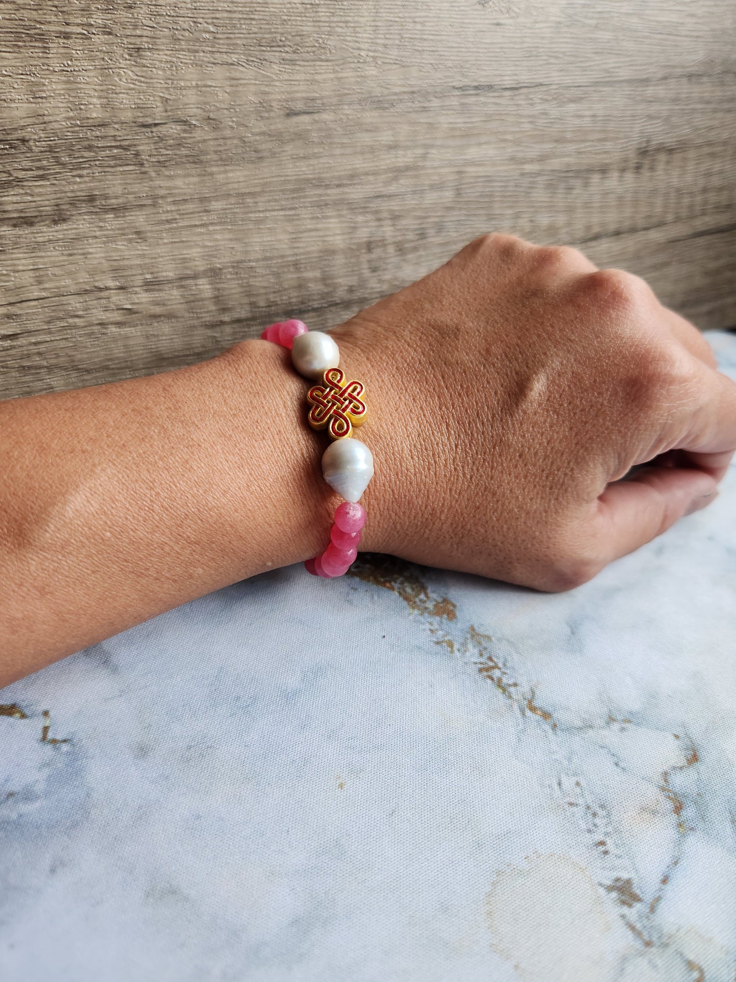 Chinese Knot Strawberry Quartz Bracelet