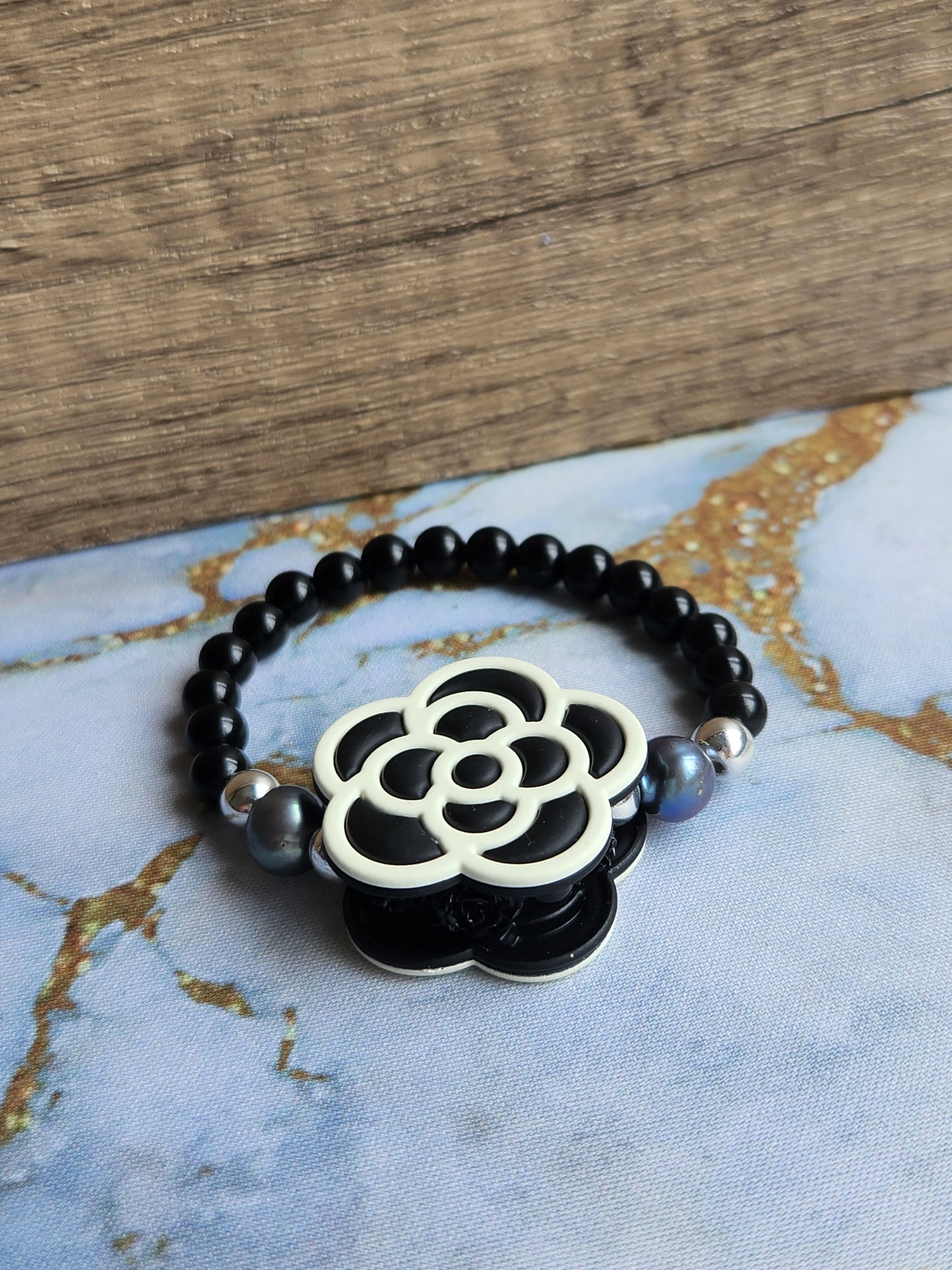 Love, Camellia Grey Pearl Bracelet