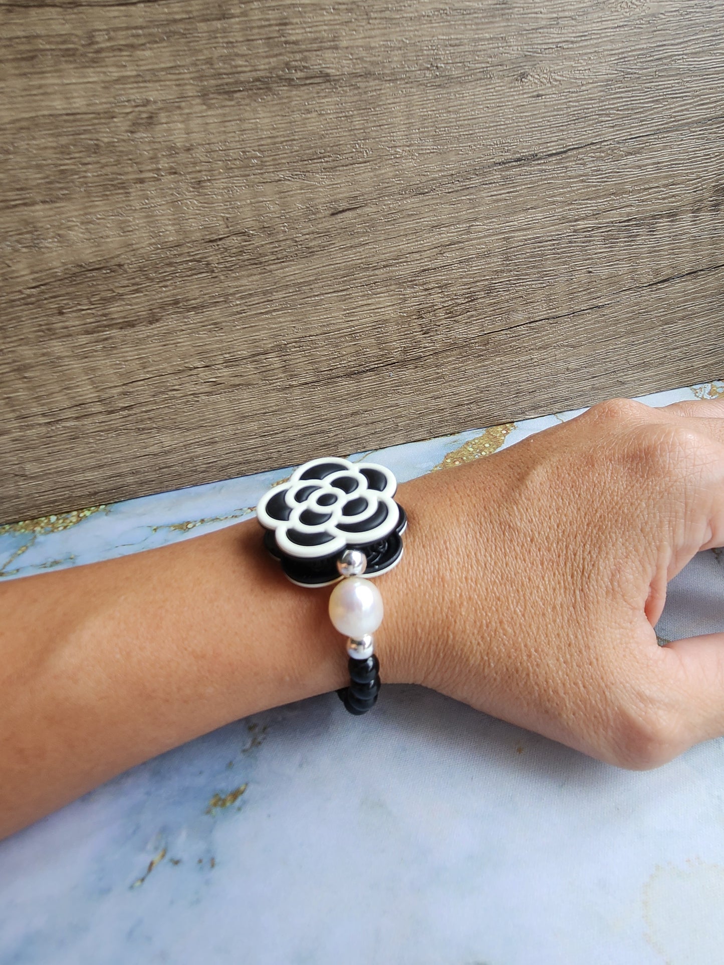 Love, Camellia White Pearl Bracelet
