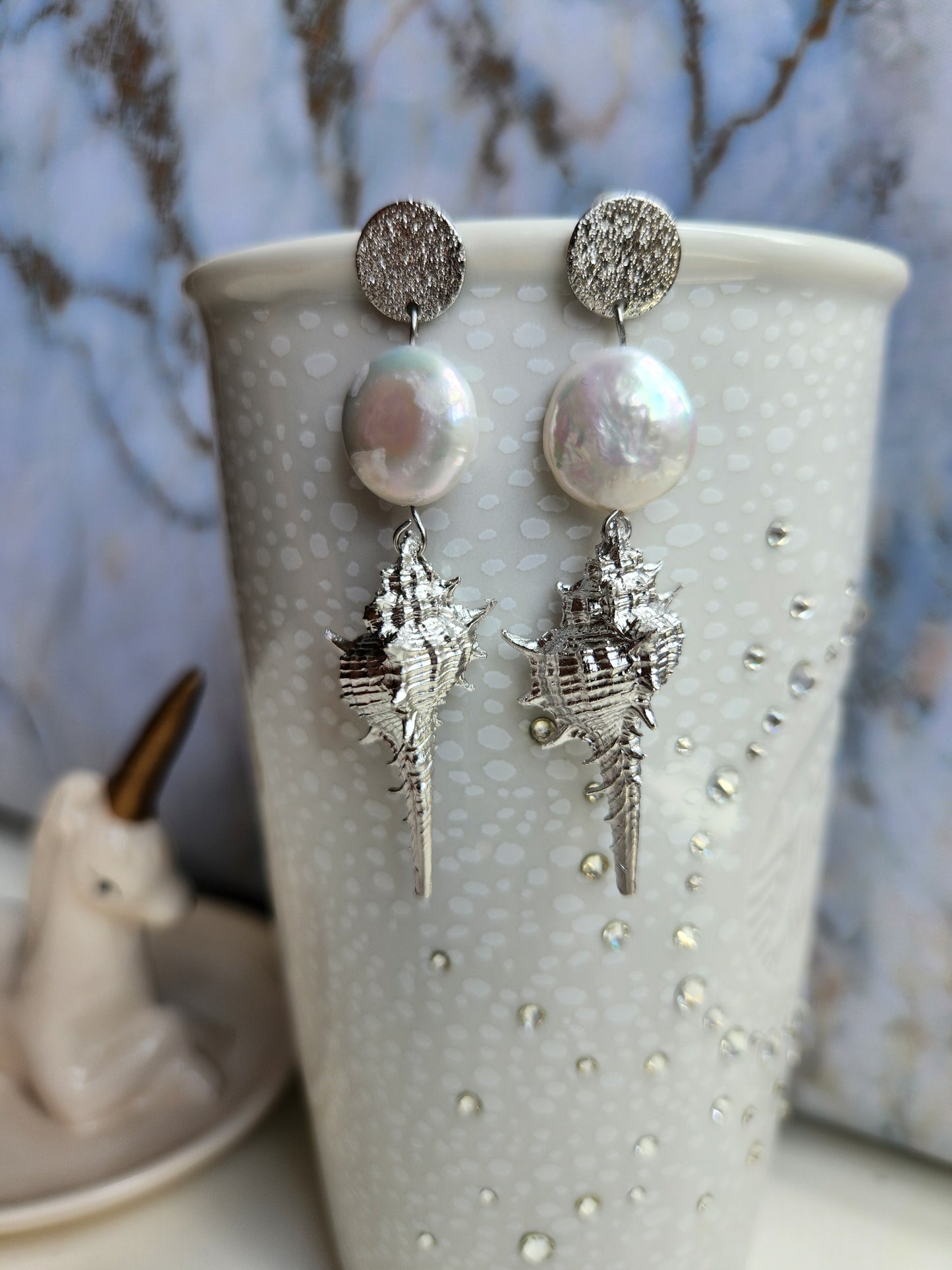 Girl with Silver Seashell Pearl Earrings