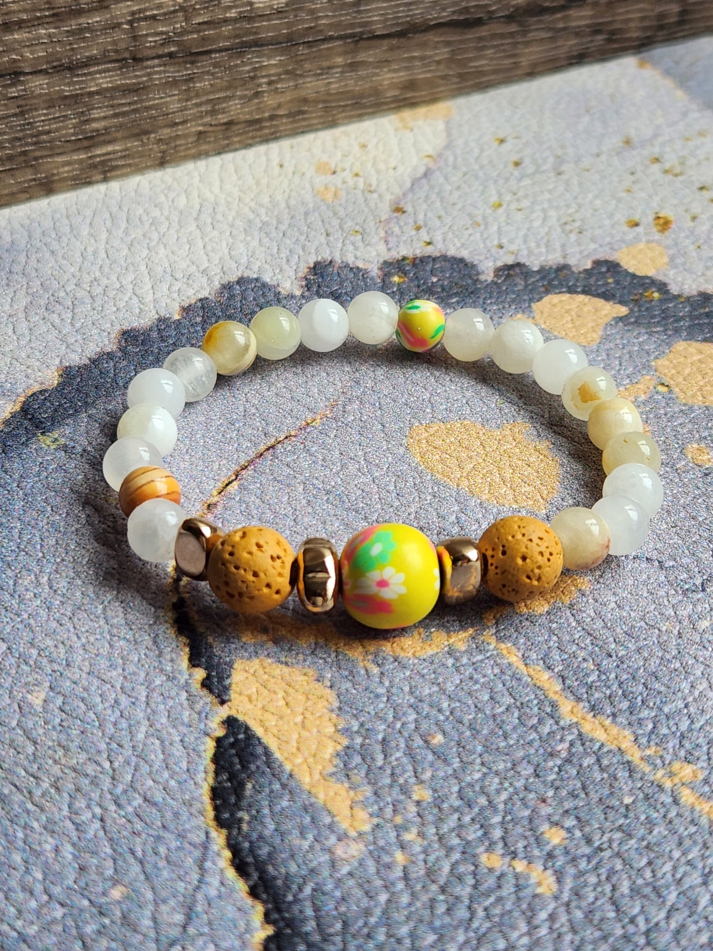 Spring Scent White and Yellow Agate & yellow Lava stone diffuser bracelet