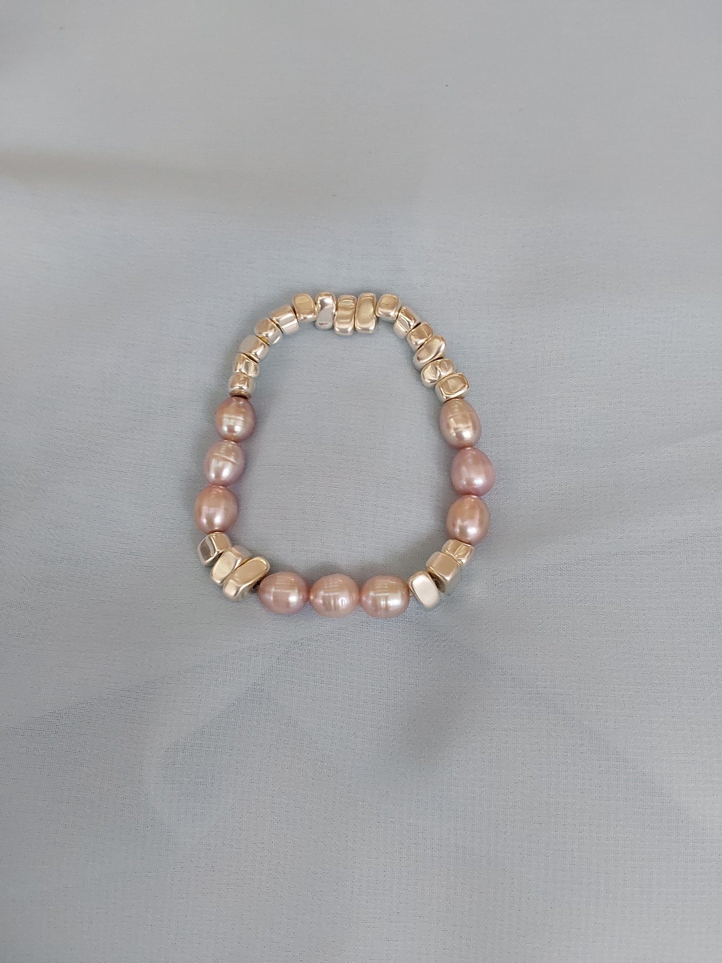 Purple pearl bracelet