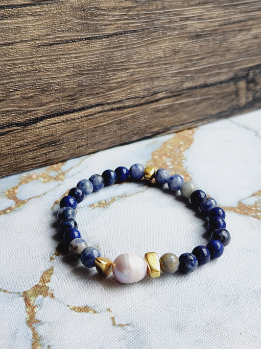 Lapis Lazuli, Sodalite and Pearl Bracelet