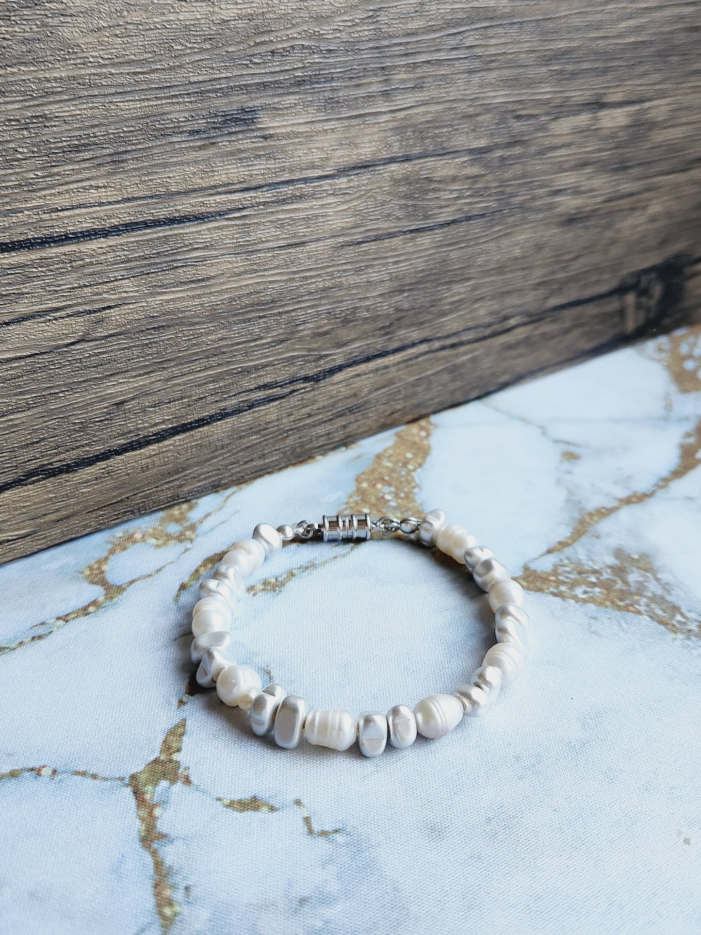 Pearl bracelet