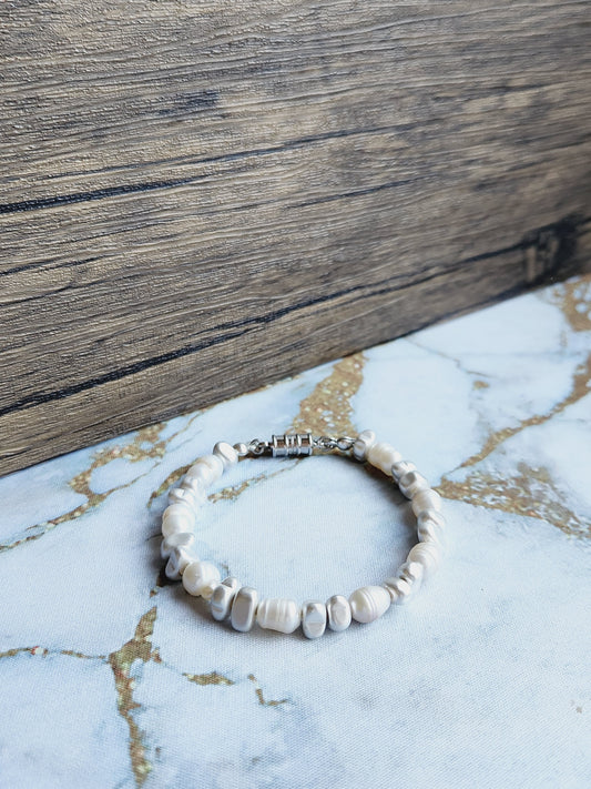 Pearl bracelet