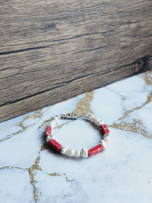 Red jasper and pearl bracelet