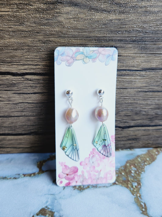 Pearl earrings with fairy wings