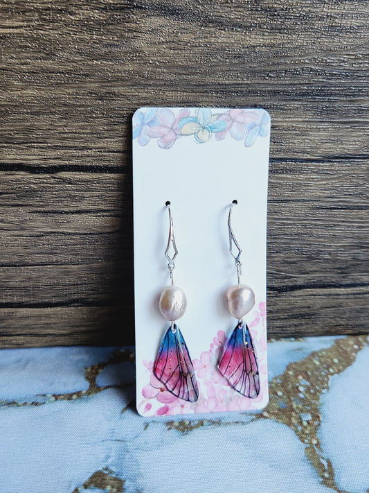 Pearl earrings with fairy wings