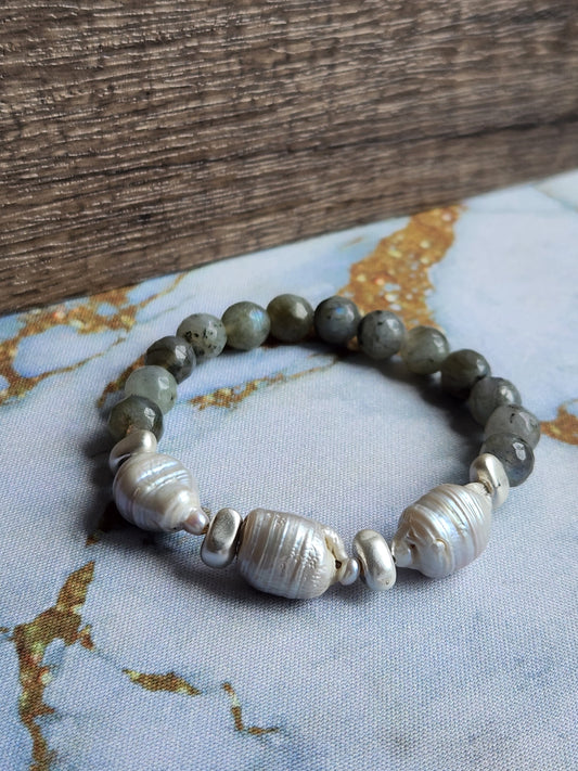 Luna Green Moonstone and Pearl Bracelet