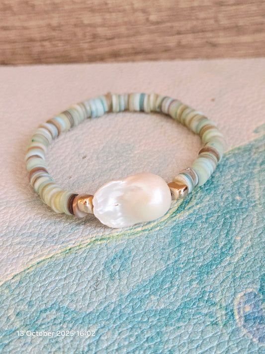 Boho Mermaid Sea Green Shell Baroque Bracelet